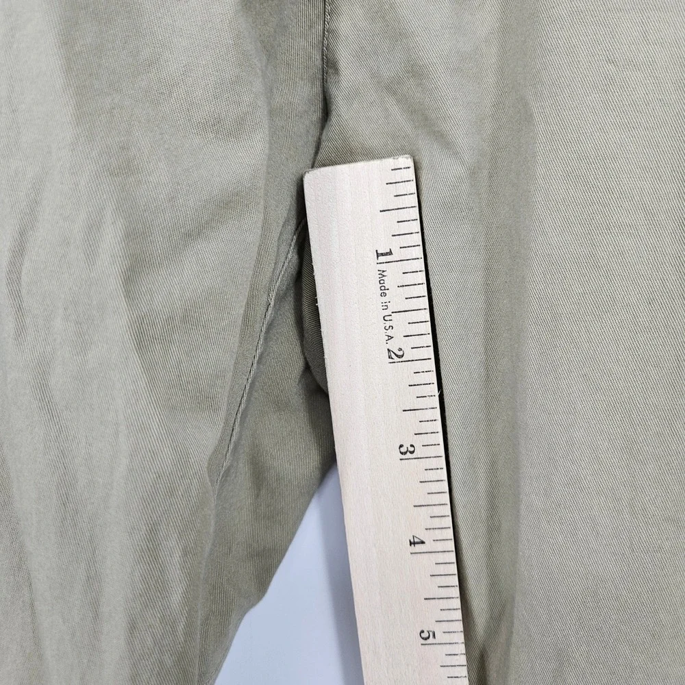 Fabletics Pants Mens 34 Casual Classic Stretch Tan Khaki FLAWS
